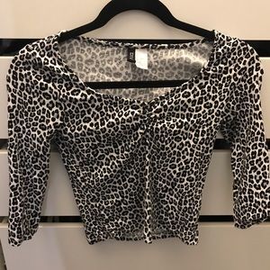 Cheetah print top, ruched V-Neck
